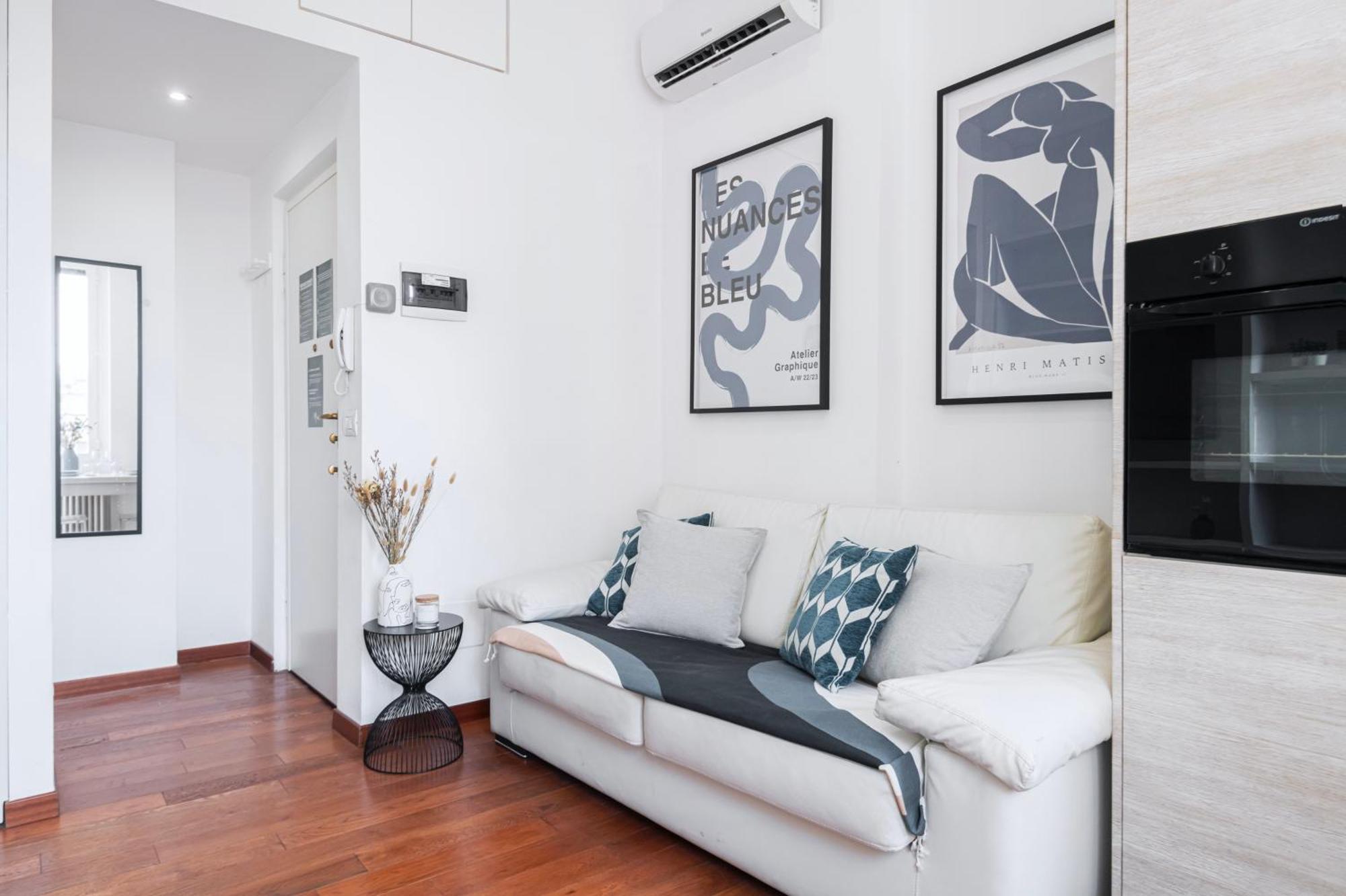 Nice And Cozy Studio In Porta Romana By Easylife 밀라노 외부 사진