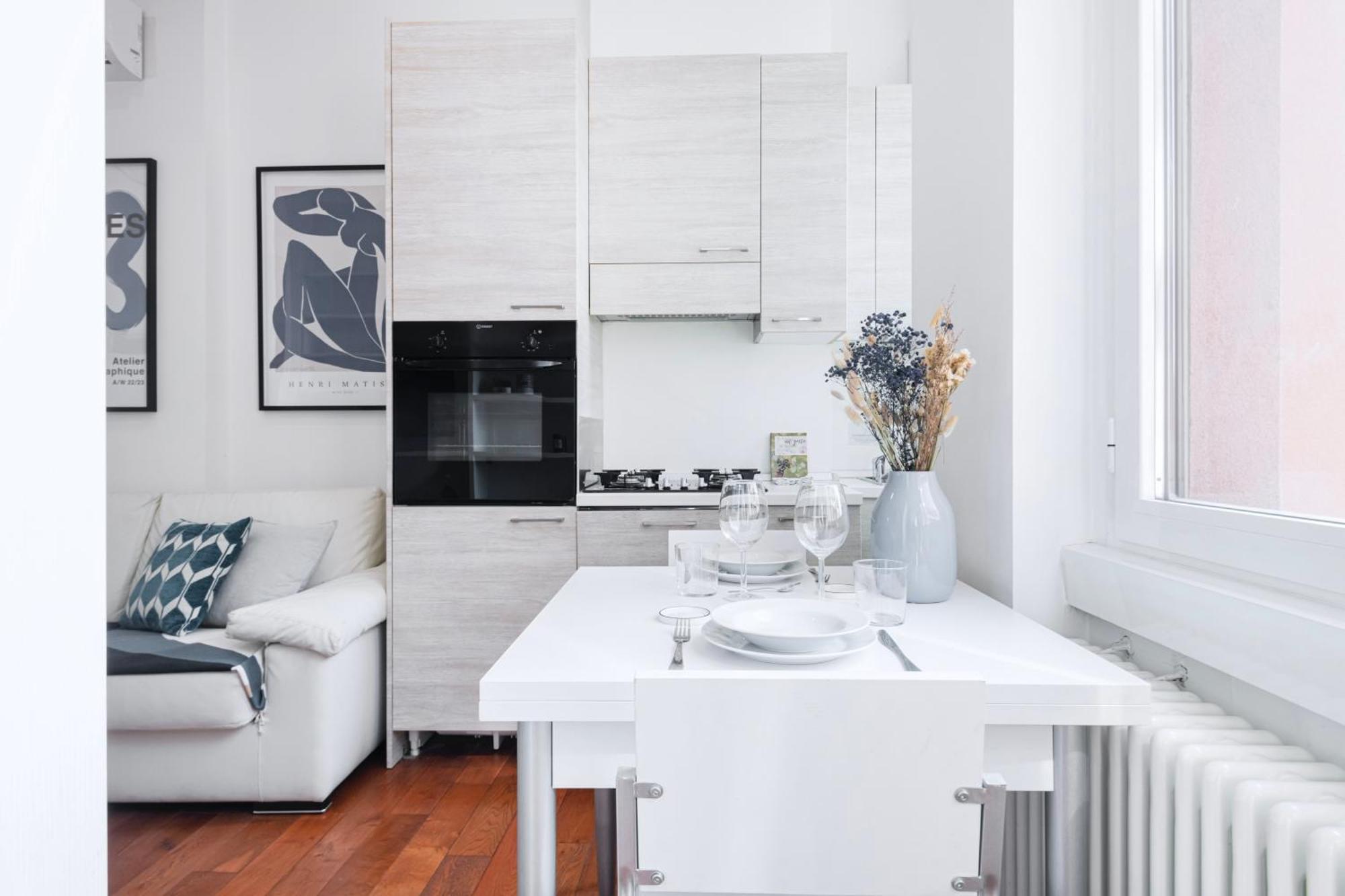 Nice And Cozy Studio In Porta Romana By Easylife 밀라노 외부 사진